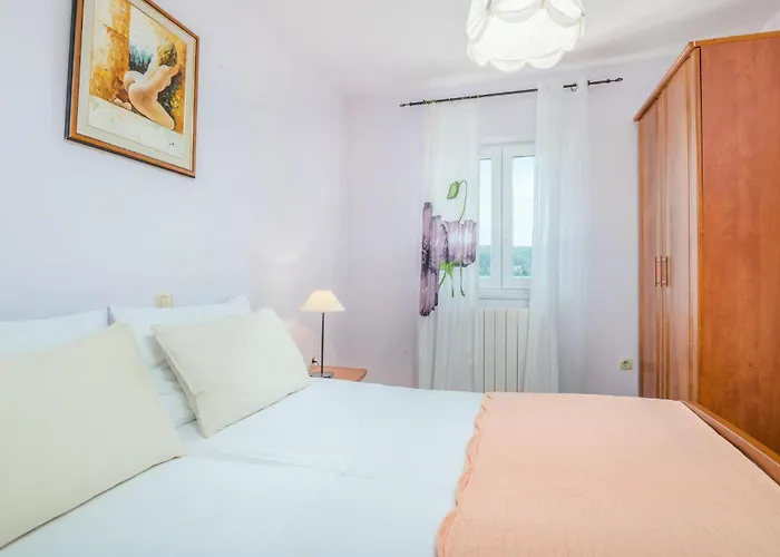 Appartement Cozy In *